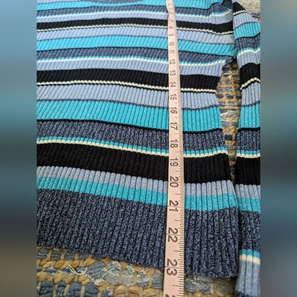 Cotton/Acrylic Black & Blue XL Town & Country Cabincore Cottagecore Whimsy - Picture 3 of 7